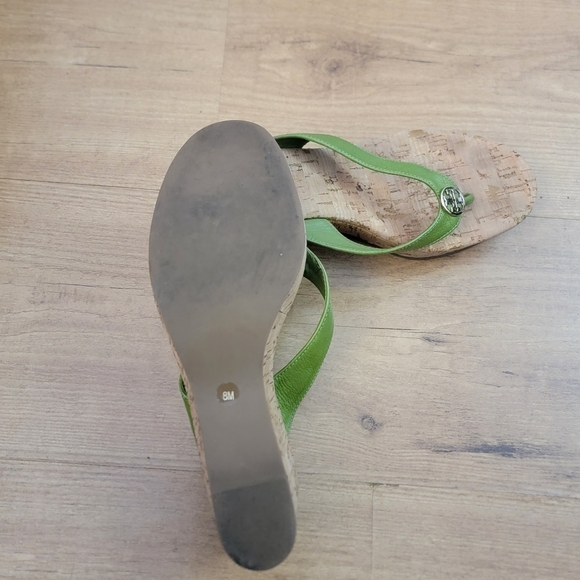 Tory Burch Suzy Green Leather Cork - Picture 11 of 11